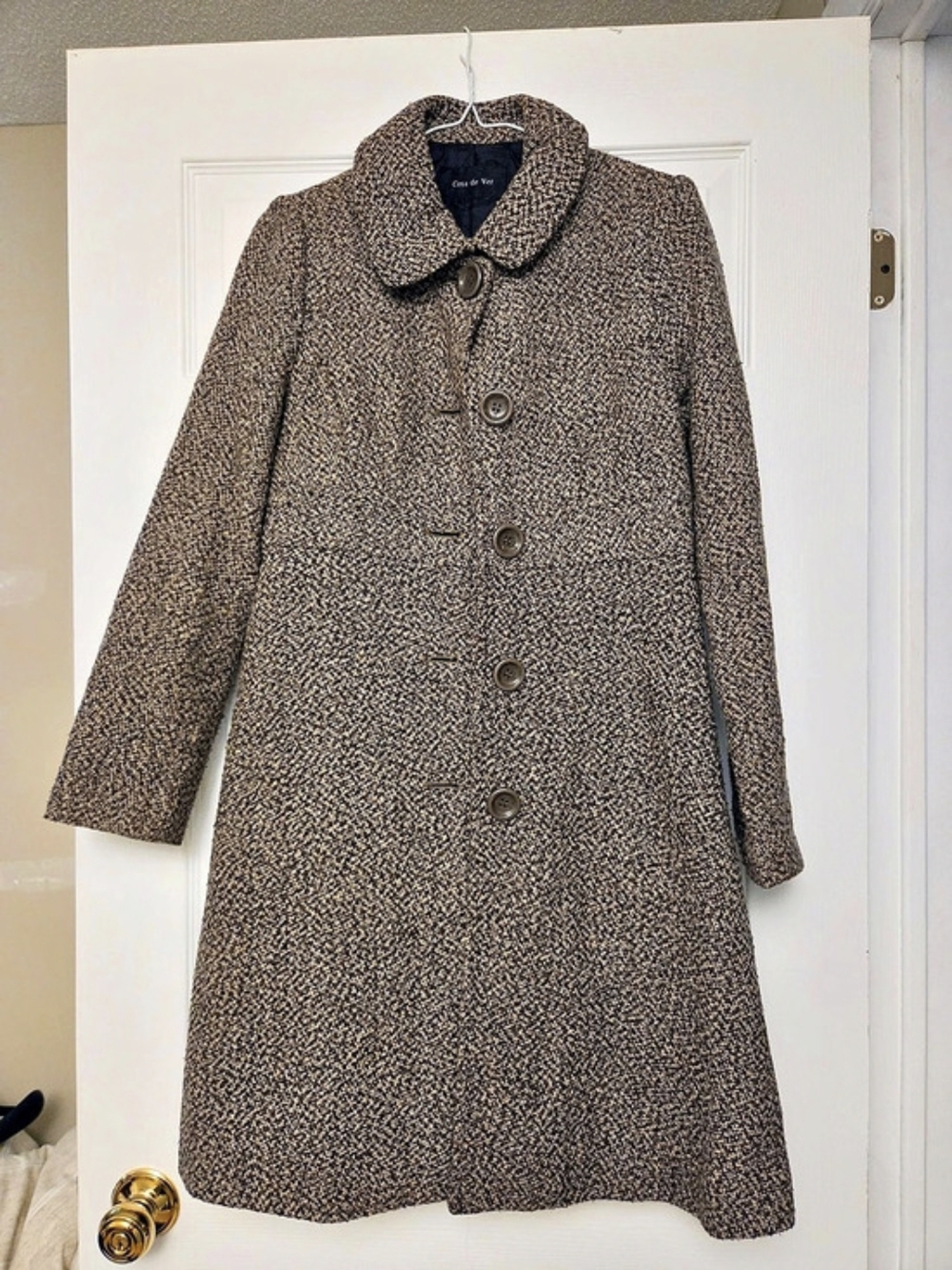 Cosa de ver Textured Button Coat in Brown & Black Like New